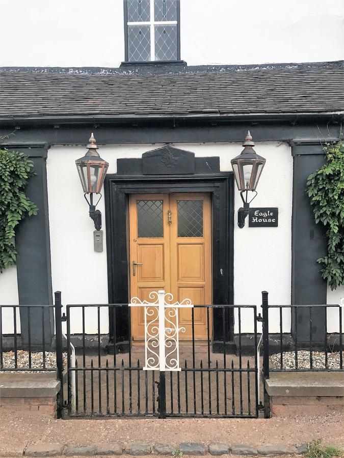 Eagle House Panzió Eccleshall Kültér fotó